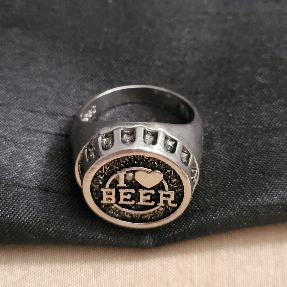 Size 10 silver tone "I Love Beer" ring